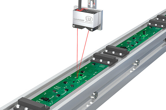 optoNCDT 5500 with intelligent exposure control